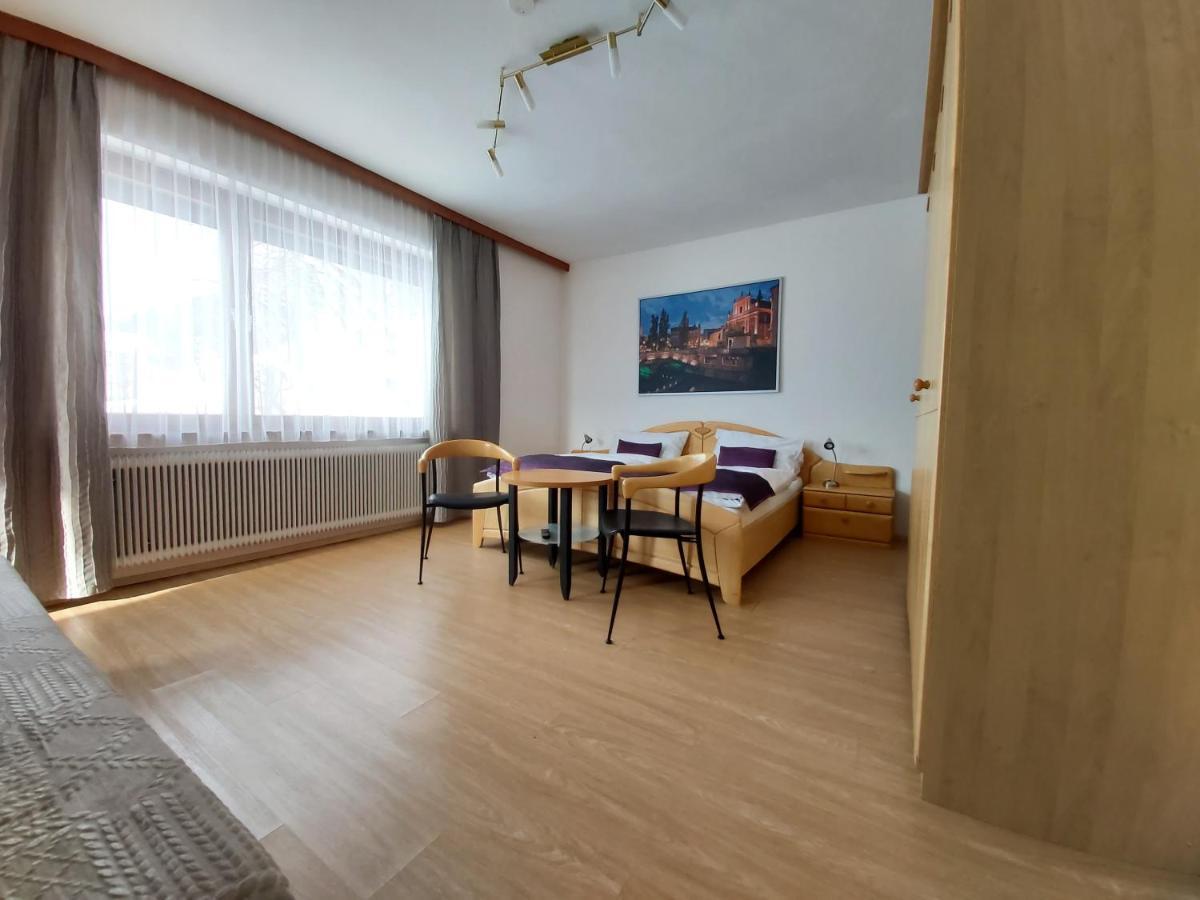 סיבודן B&B Pension Karlsdorfer Hof מראה חיצוני תמונה