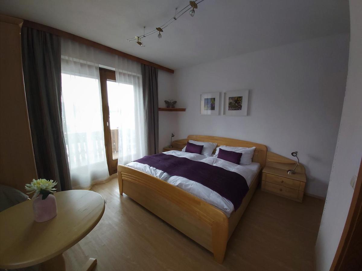סיבודן B&B Pension Karlsdorfer Hof מראה חיצוני תמונה