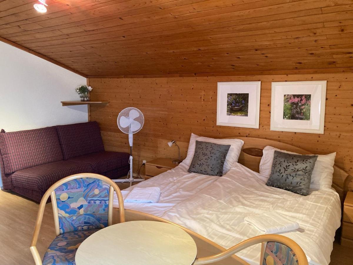 סיבודן B&B Pension Karlsdorfer Hof מראה חיצוני תמונה