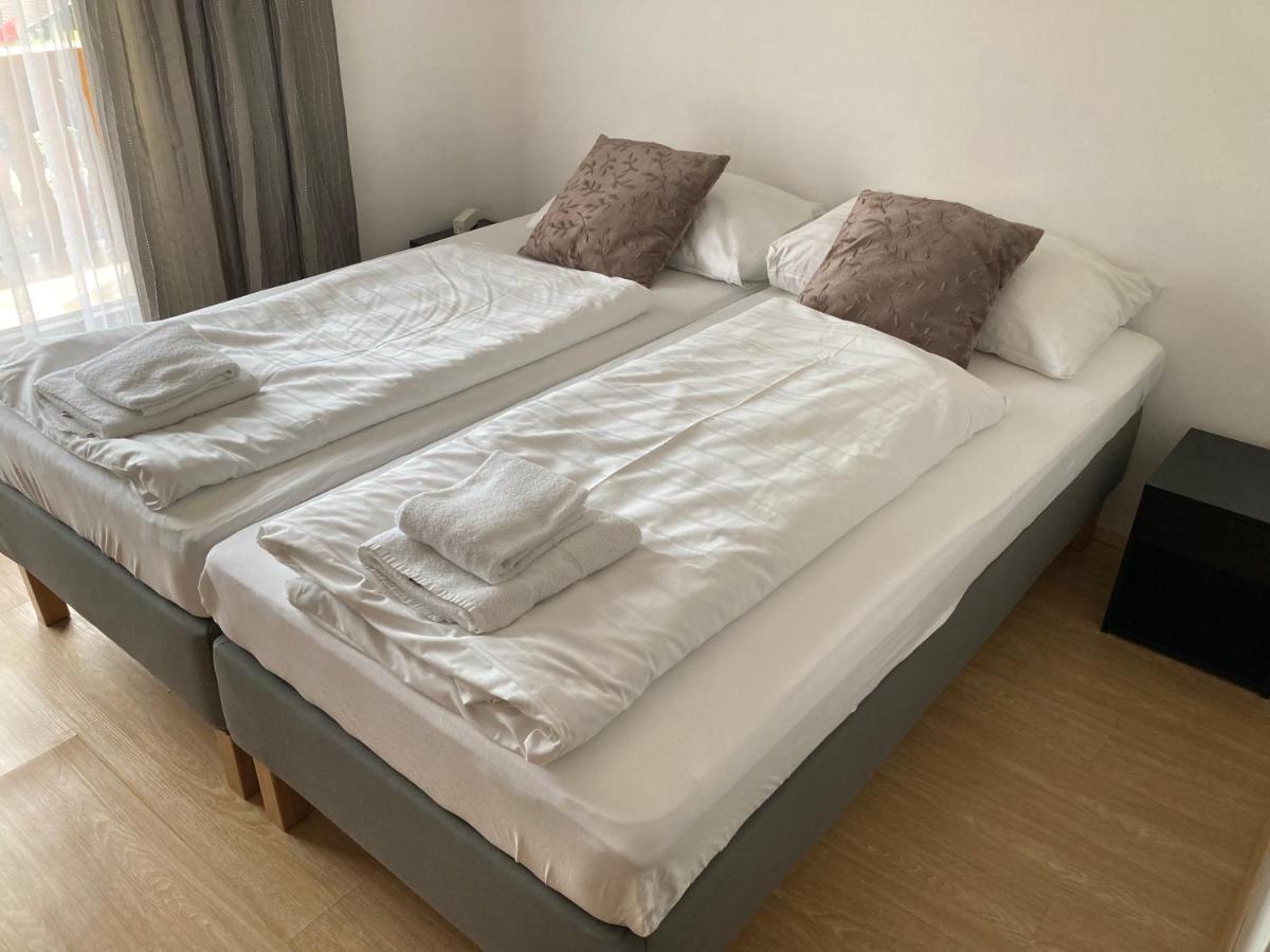 סיבודן B&B Pension Karlsdorfer Hof מראה חיצוני תמונה