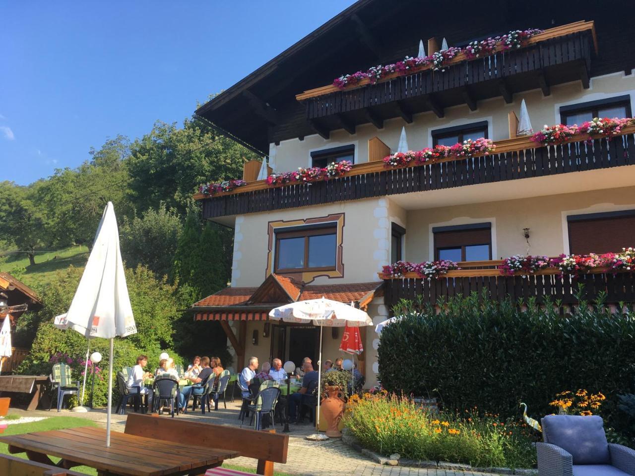 סיבודן B&B Pension Karlsdorfer Hof מראה חיצוני תמונה